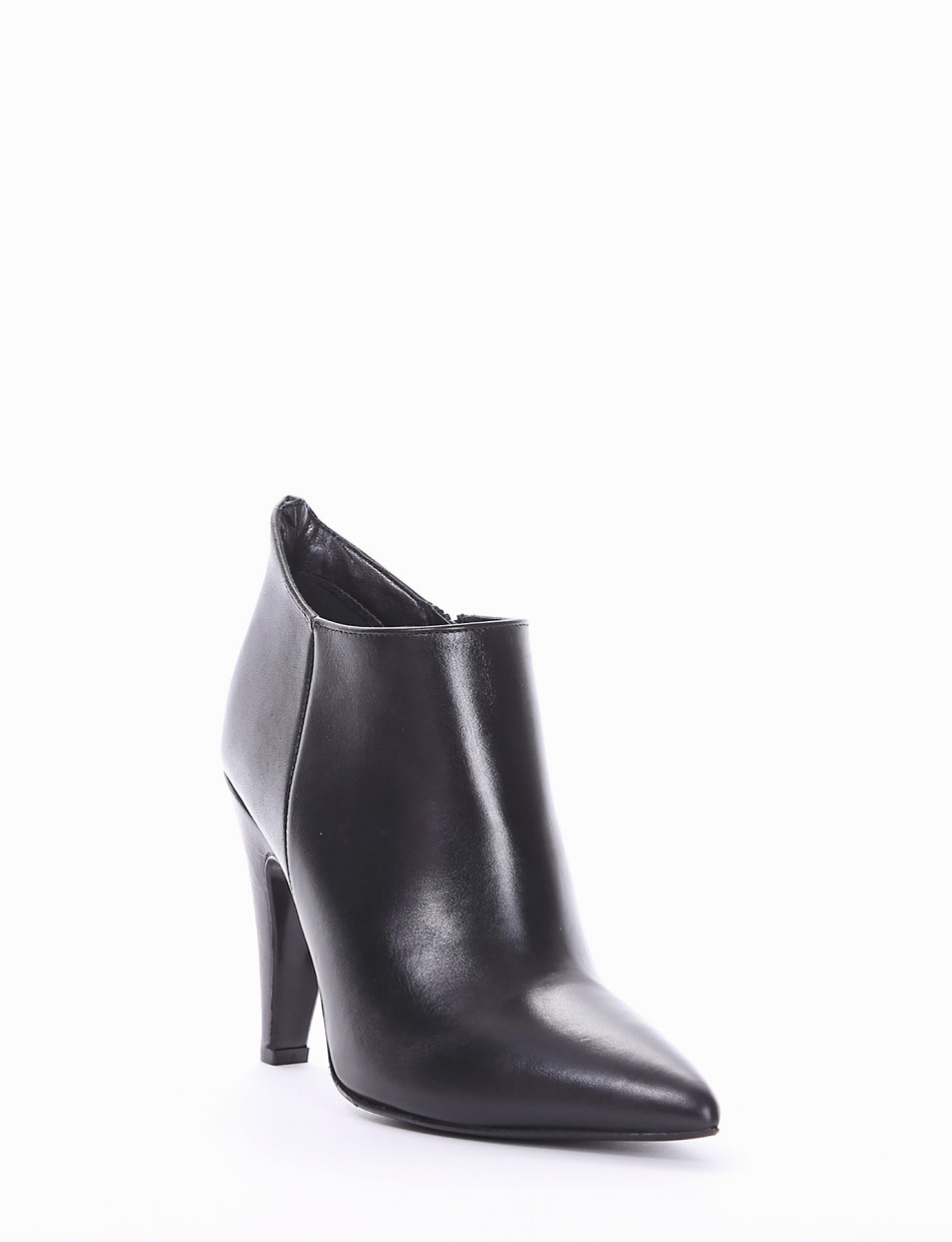 High heel ankle boots heel 10 cm black leather