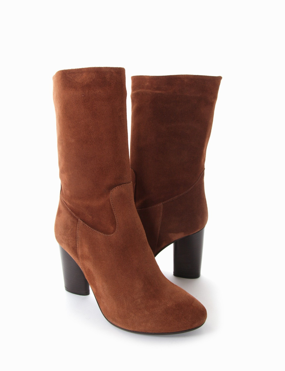 High heel ankle boots heel 8 cm brown chamois