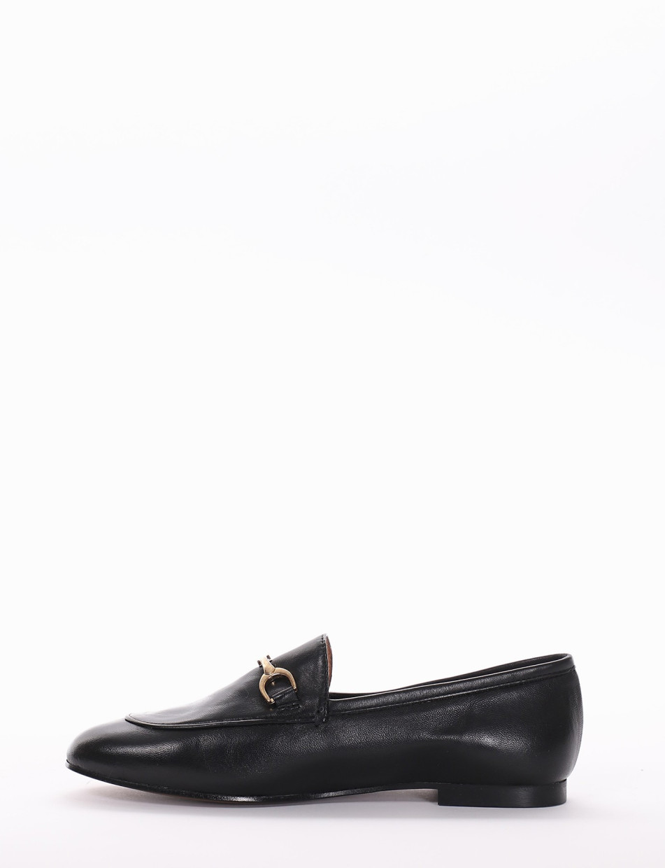 Loafers heel 1 cm black leather