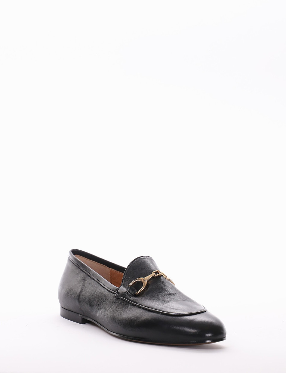 Loafers heel 1 cm black leather