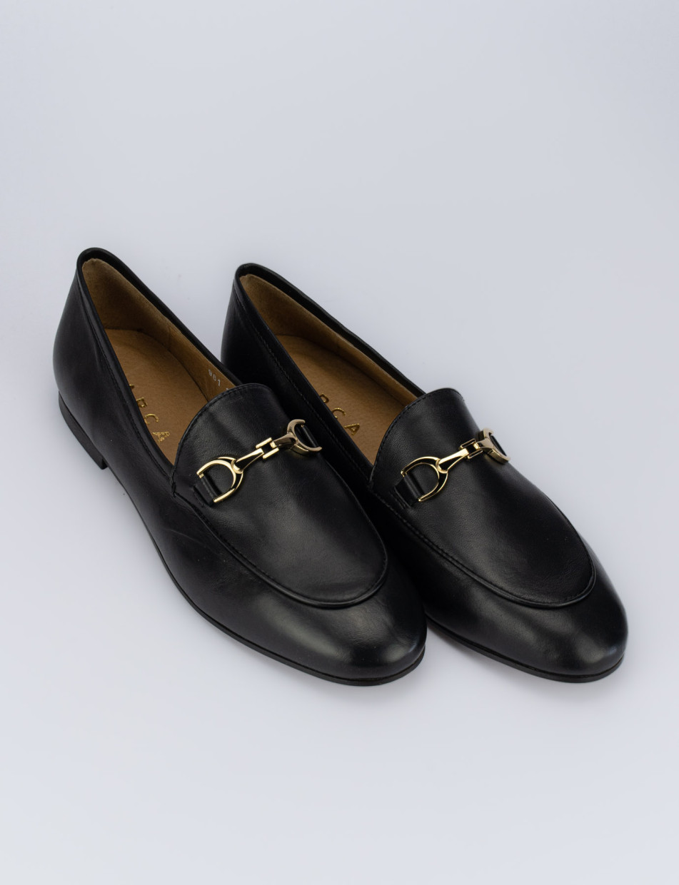 Loafers heel 1 cm black leather