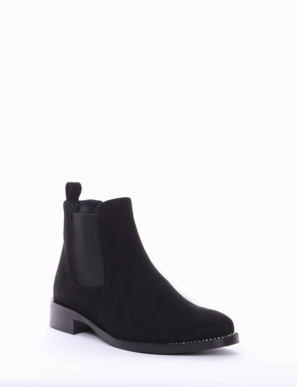 Low heel ankle boots heel 2 cm black chamois