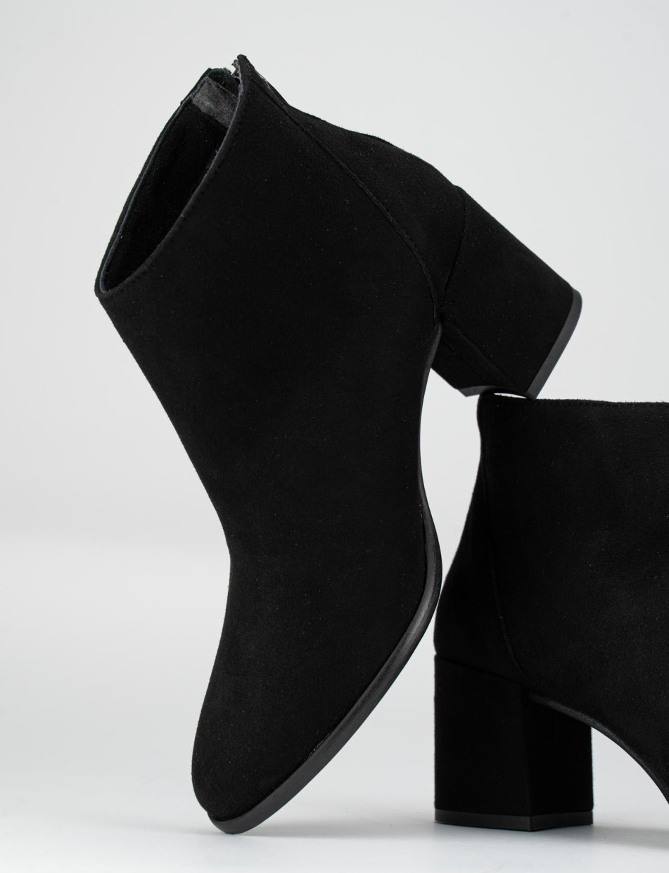 High heel ankle boots heel 5 cm black chamois