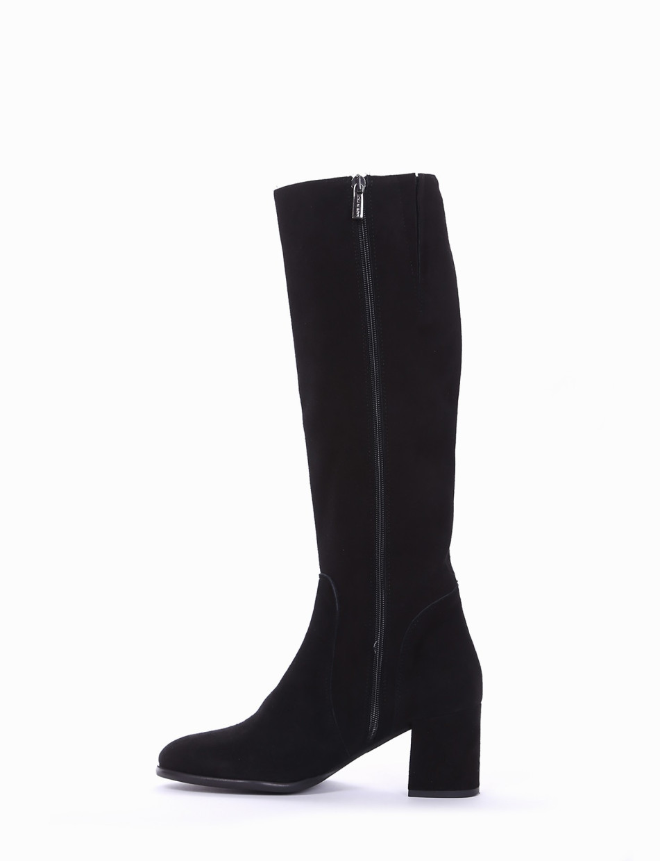 High heel boots heel 7 cm black chamois