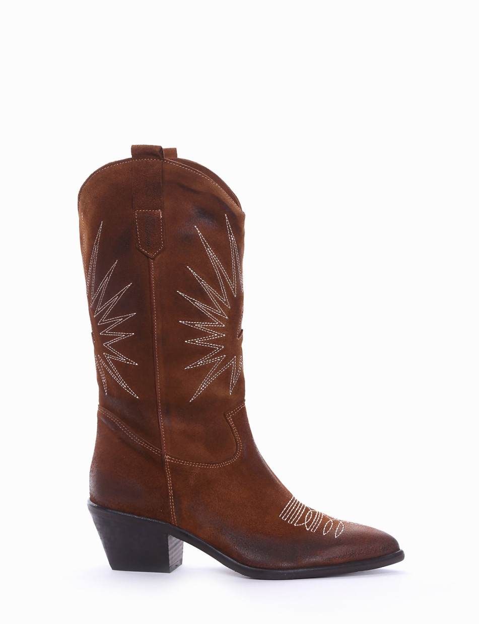 Low heel boots heel 4 cm brown chamois