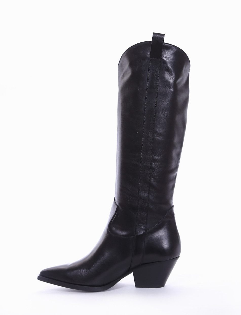 High heel boots heel 5 cm black leather