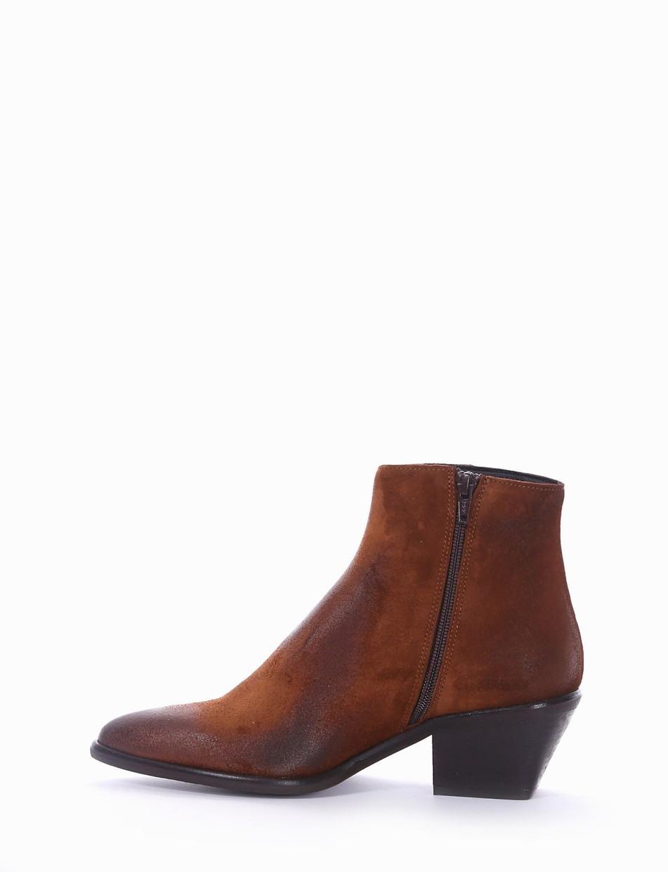 High heel ankle boots heel 5 cm brown chamois