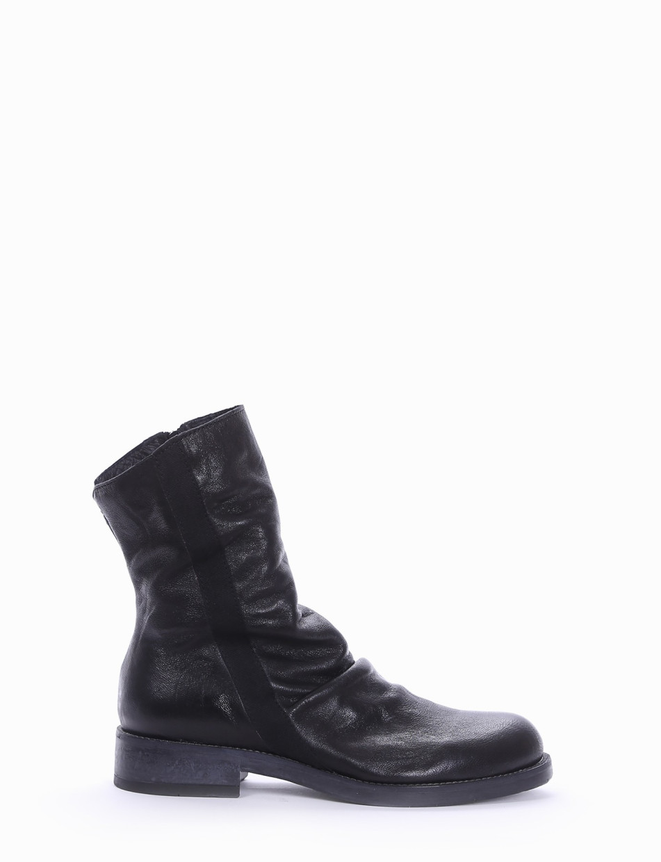 Low heel ankle boots heel 2 cm black leather