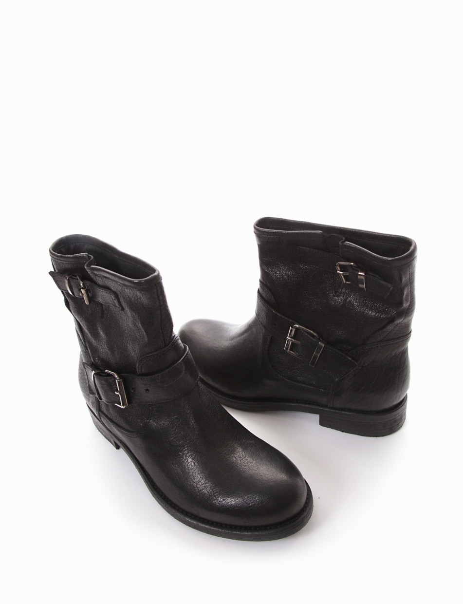 Low heel ankle boots heel 2 cm black leather