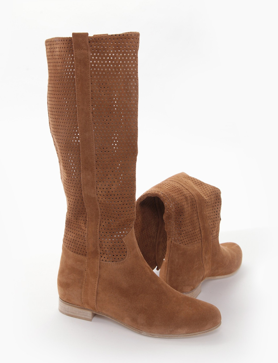 Low heel boots heel 2 cm brown chamois