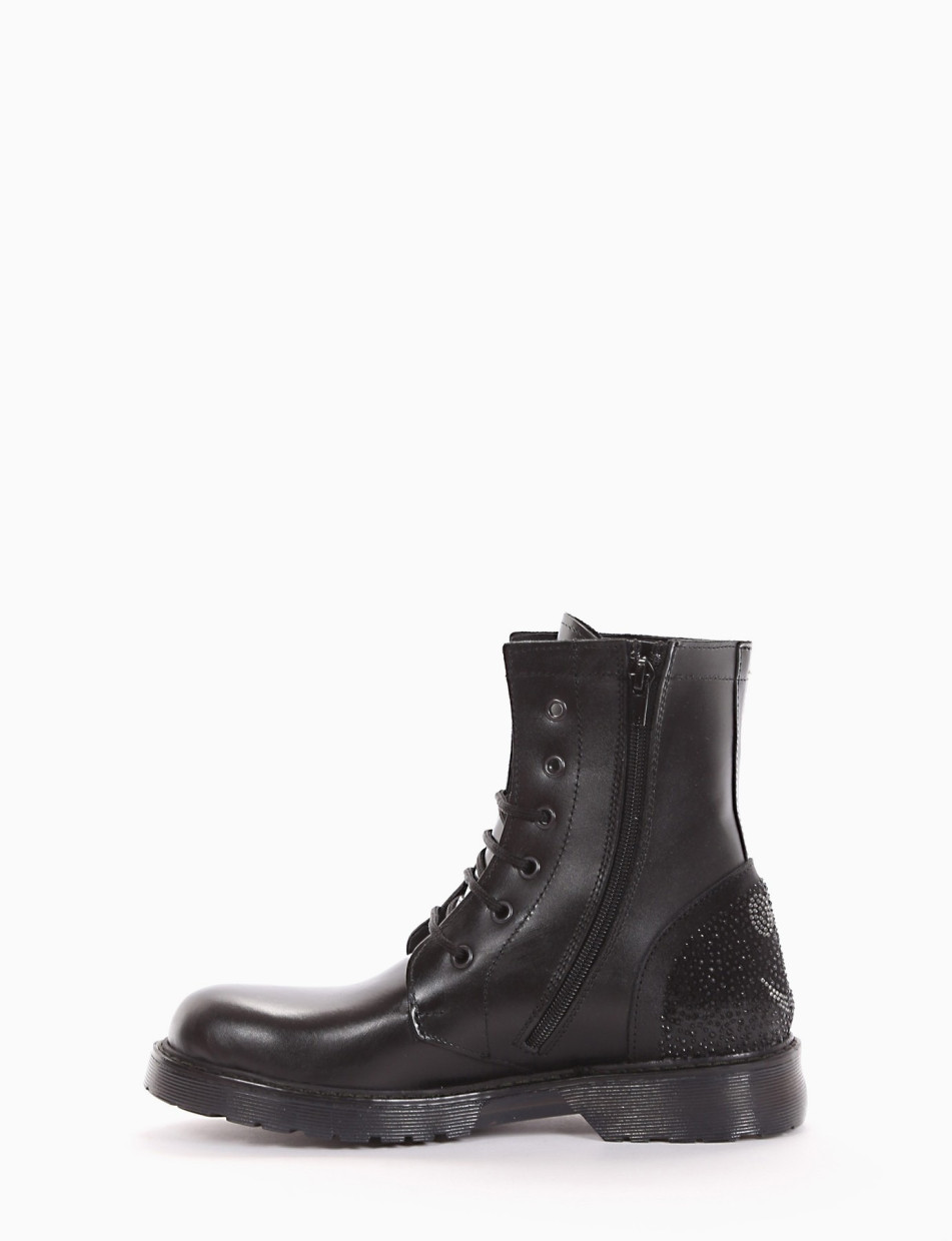 Combat boots heel 2 cm black leather