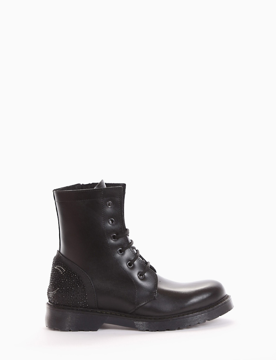 Combat boots heel 2 cm black leather