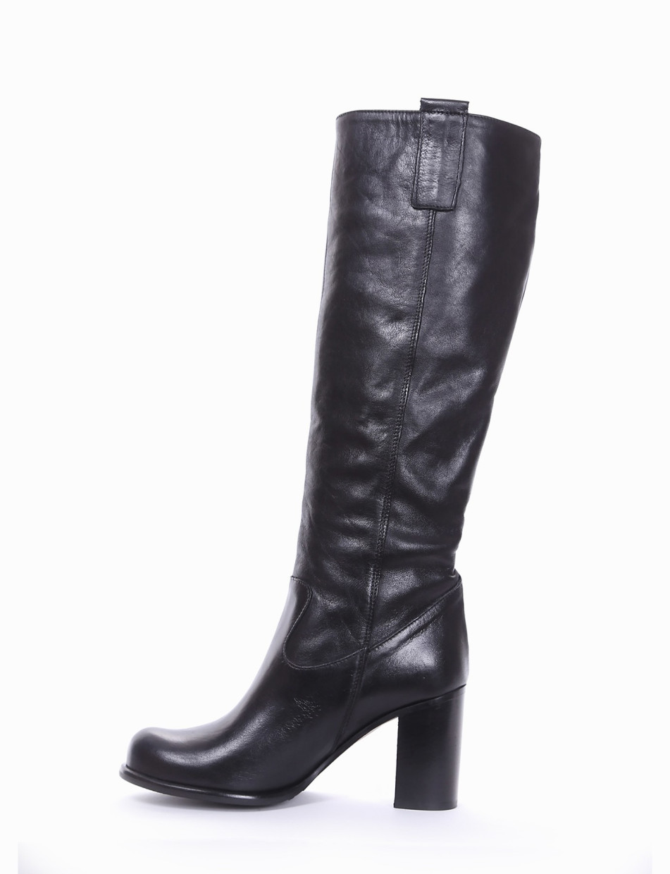 High heel boots heel 8 cm black leather