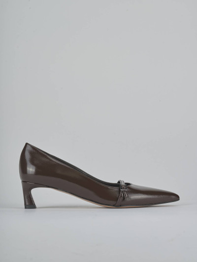 Zapatos de salón tacón 5 cm marrón oscuro charol