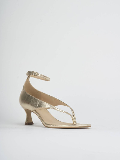 Sandali tacco 5cm laminato oro