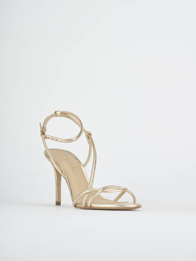 Sandali tacco 8cm laminato oro