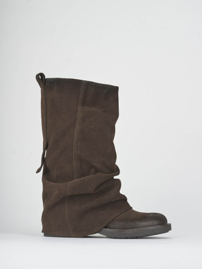 Stivali tacco 3cm camoscio testa