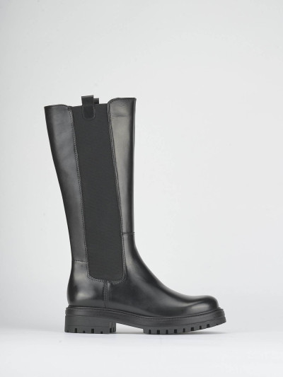 Stivali tacco 2cm pelle nero