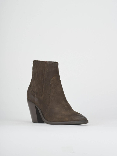 High heel ankle boots heel 9 cm dark brown suede