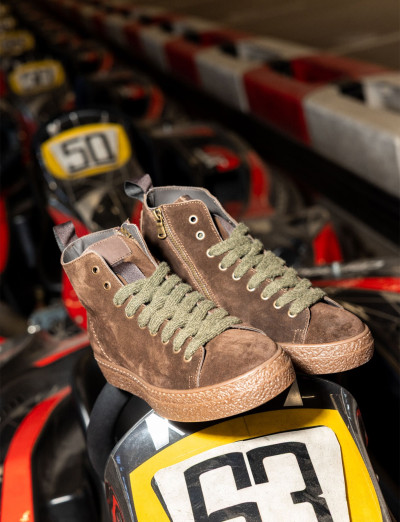 Sneakers camoscio testa