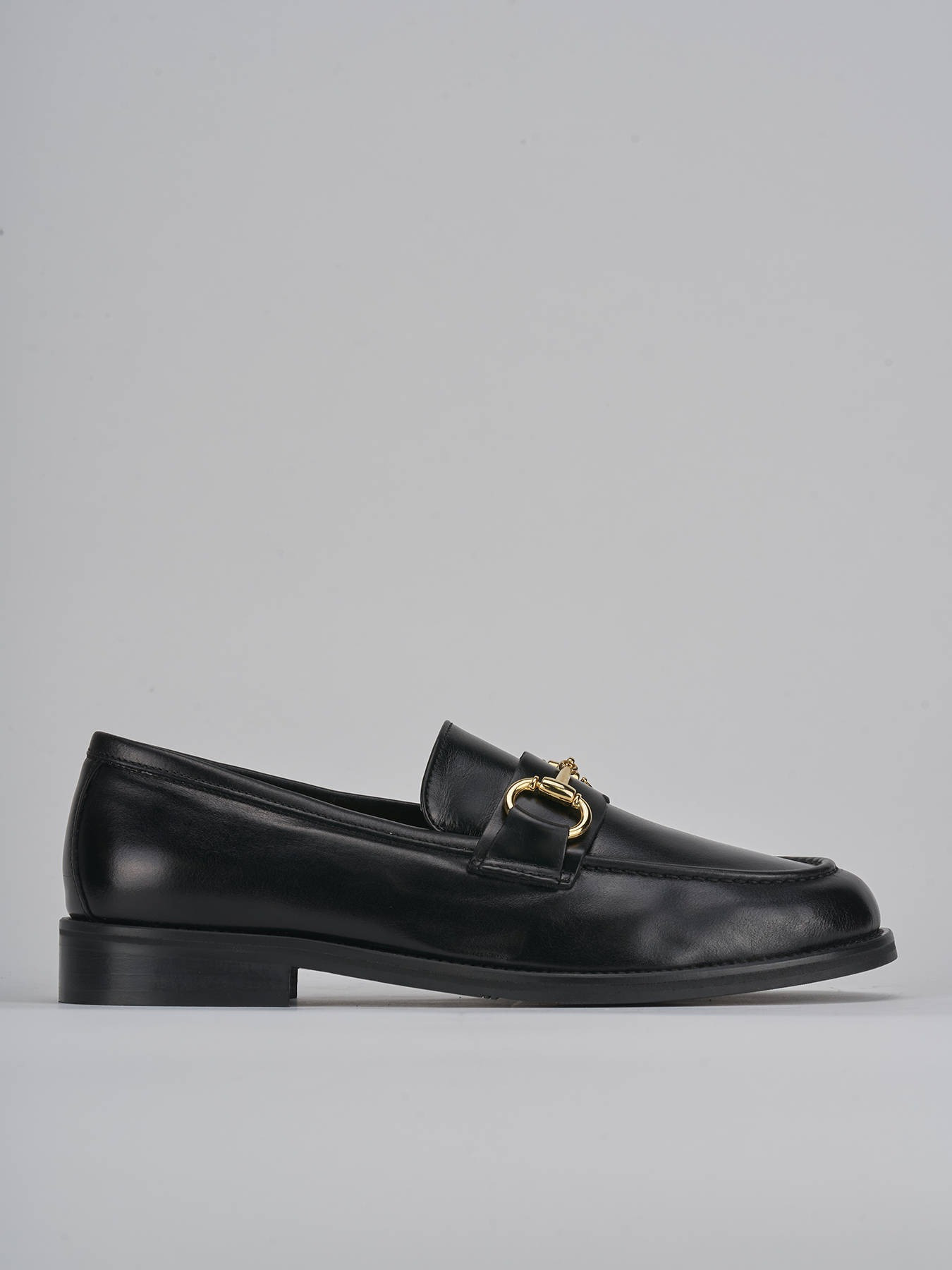 Loafers woman heel 2 cm black leather | Barca Stores
