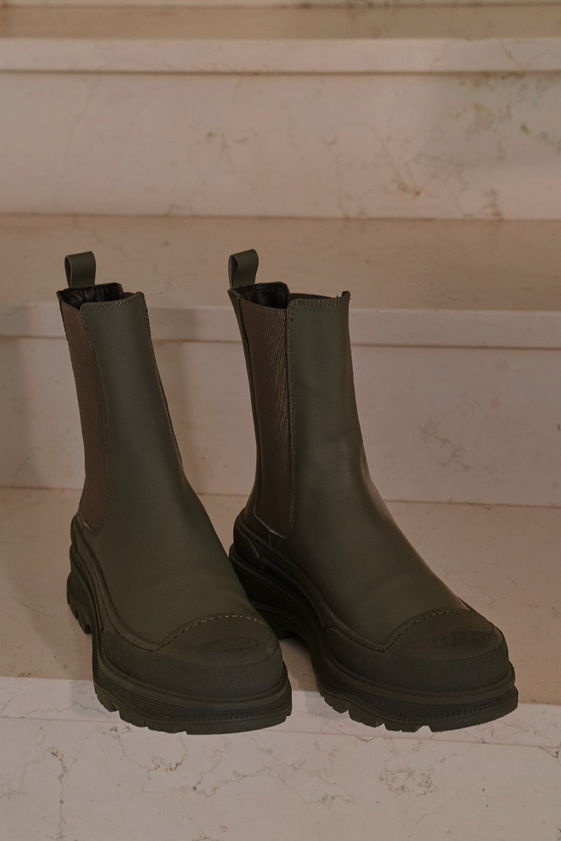 Ankle boots bassi shop